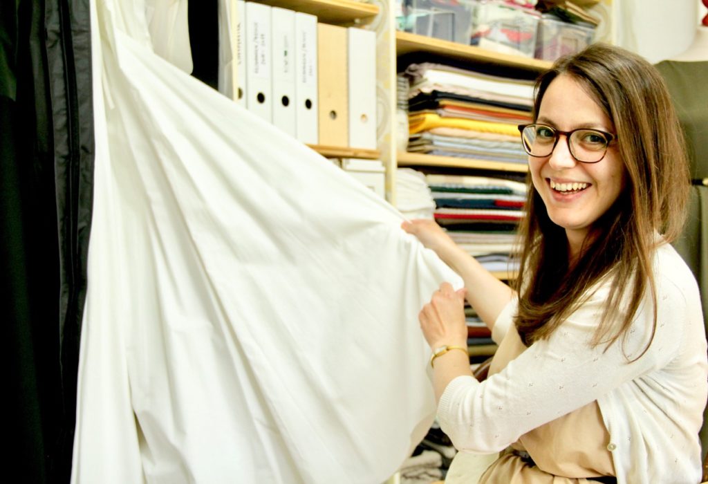 Eva-Maria Dörfler baut Kleider